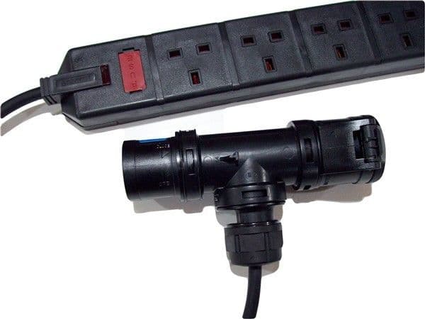 16amp T connect with fused 4 way flying socket